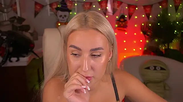 LiaBrazzerr
