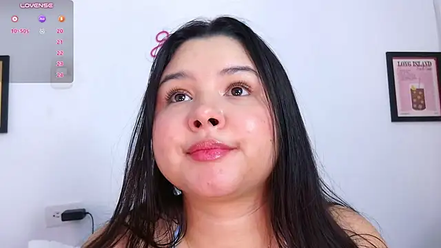 ammy_vsq live cam on StripChat