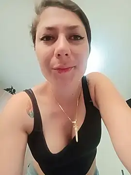Mia_Love-3