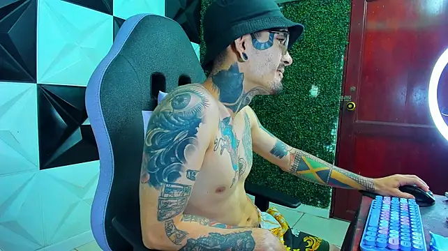 Boy_tatto77