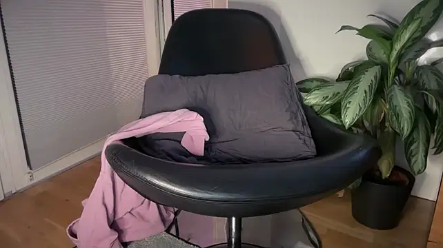 bulge_boy