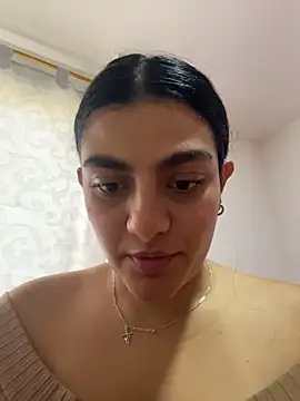 carlafox05 live cam on StripChat