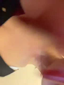 Eva10069 live cam on StripChat