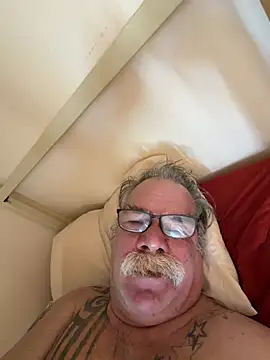 Caesar_Baxter live cam on StripChat