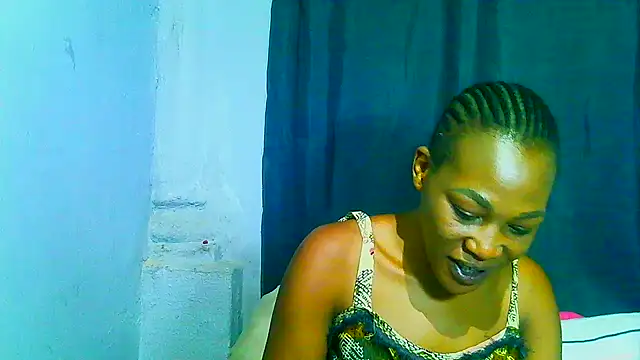 freaky_naughty live cam on StripChat