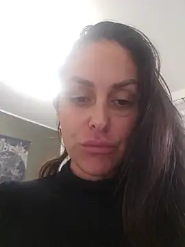 AmandaArt live cam on StripChat