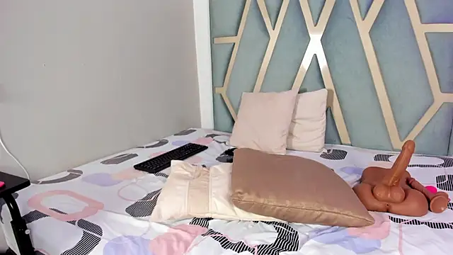 sirena_fuego live cam on StripChat
