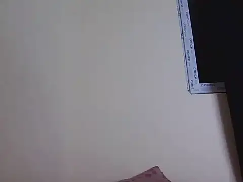Petite_sexxy2 live cam on StripChat