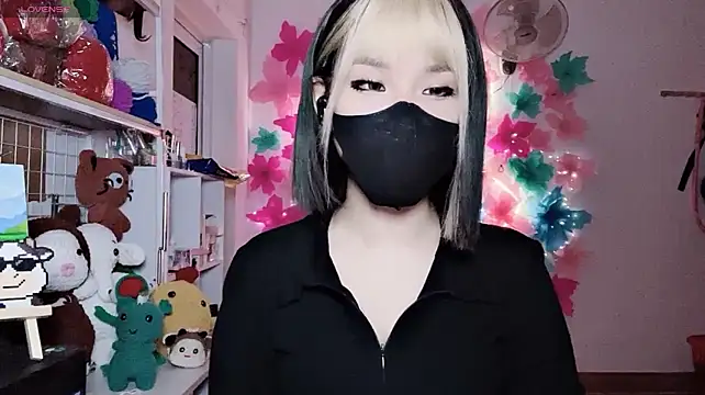 Tieu-May webcam