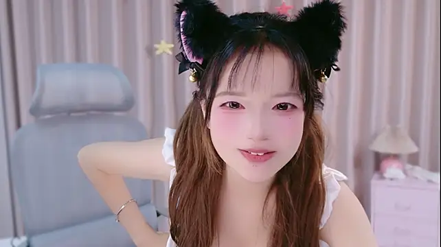 TangTang-1 live cam on StripChat