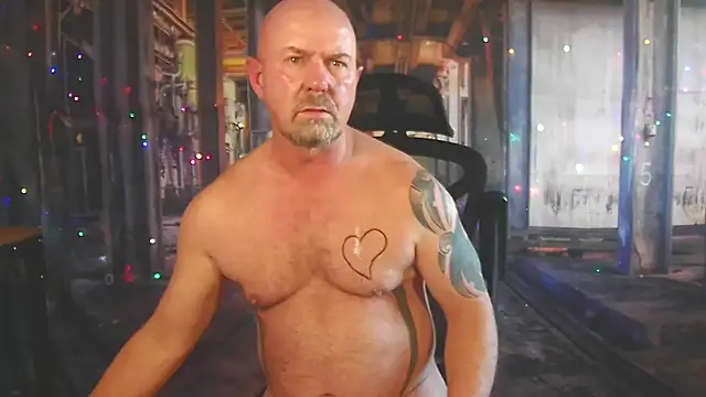 ManlyPrisonGuy