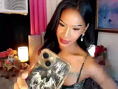 tarah_victoria_collins (T teen) - I WANT TO FEEL YOUR LOVE AND SUPPORT