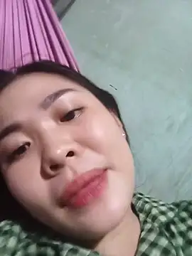 hero_bayby live cam on StripChat