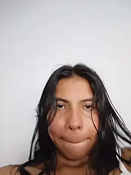 ControlMySquirt_ live cam on StripChat