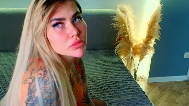 katerine_Monroe live cam on StripChat