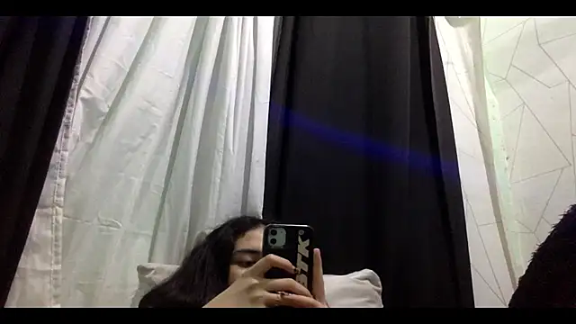 Yourgoddess_jade live cam on StripChat
