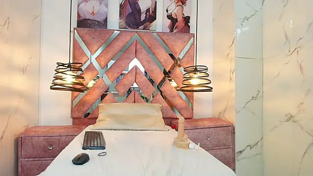 Honey_Belle_ live cam on StripChat