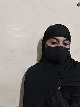 Hot_Saraa04