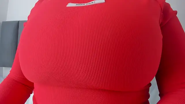 MaraOwen_ live cam on StripChat