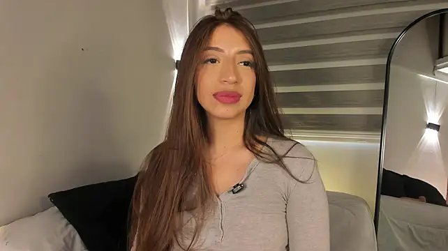 merida_taylor (F young) - rub that delicious cock on my 💗