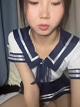 Queen-TT live cam on StripChat