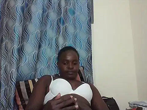 PrettyEve live cam on StripChat
