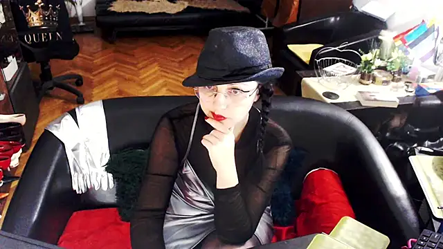 Imperatriza live cam on StripChat