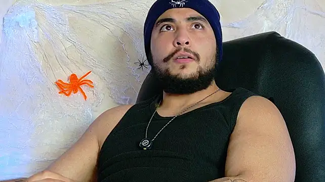 Marcus_Aress777 live cam on StripChat
