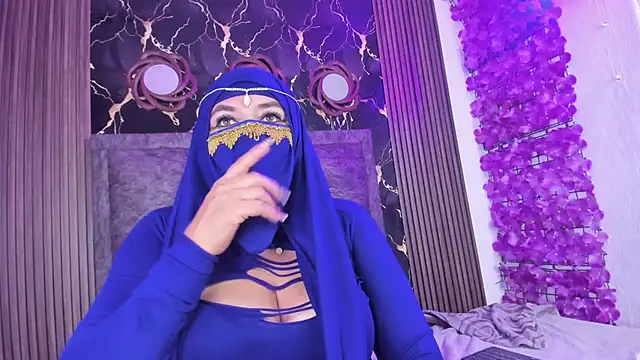 malak_elite live cam on StripChat