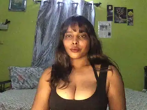 raveena_hot