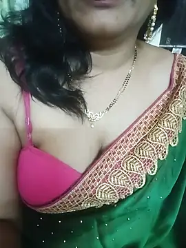 Zaara-Rose