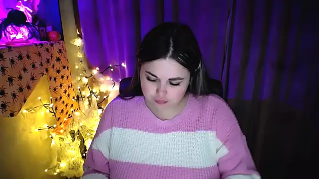 Emily_Mo live cam on StripChat