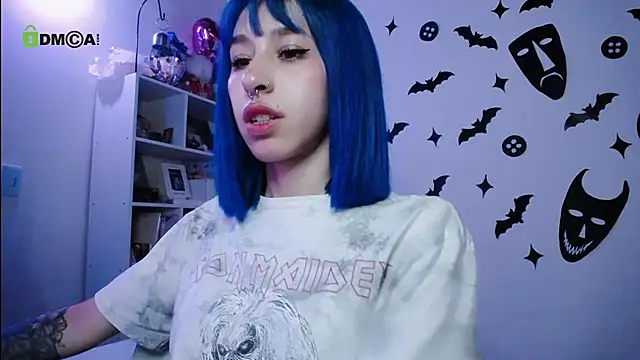 dakota_senju live cam on StripChat