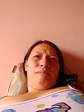 Nyla_velvet webcam