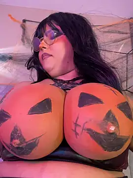 Karmilla_Rosse