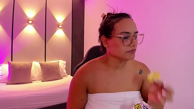 zoe_danae_
