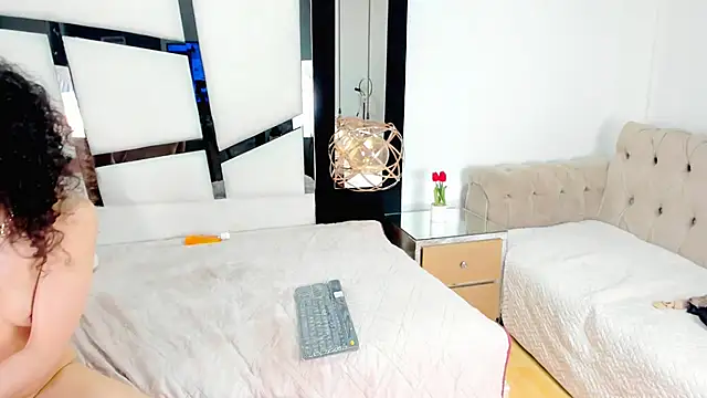 AriannaRussell_
