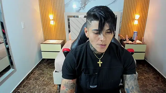 KAROLLJONES1
