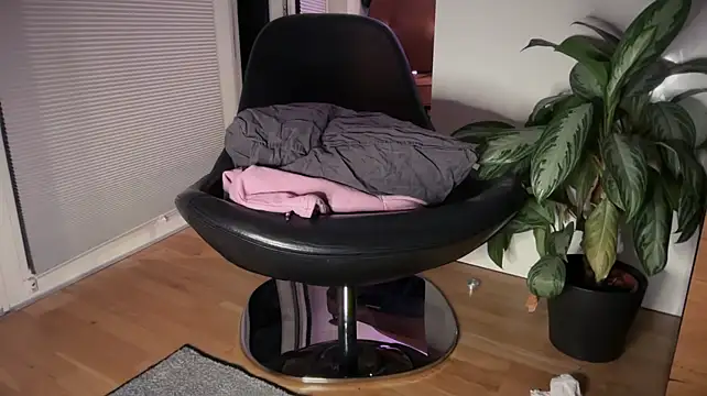 bulge_boy