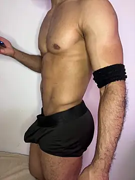 Lucas_j16