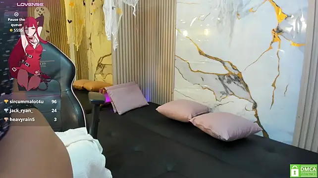 Eliizabeth_tay