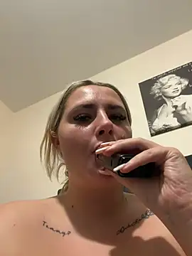 CurvyBaby14