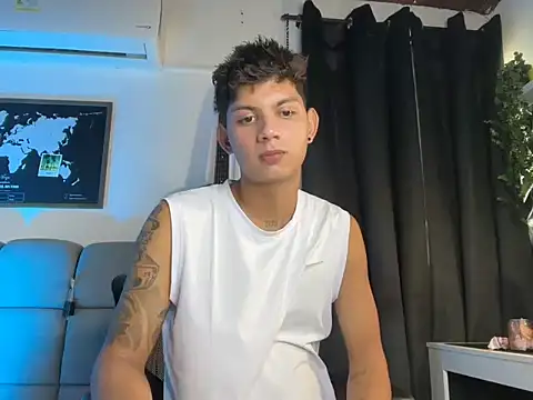soydaniel_naughty (M twink) - SHOW CUM