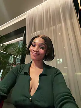 ___nessa (F young) - Hard squirt on Public seat here#TICKECT