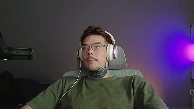 DENIS_HERE