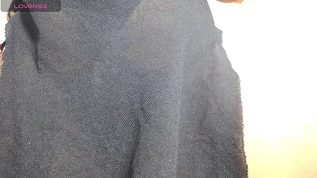 hornywifeee