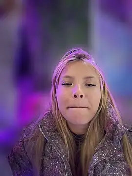 AnastasiaAniess webcam