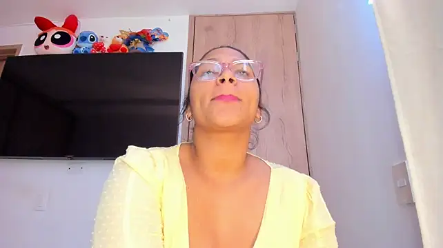 Vickyy30_