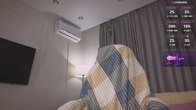 Juicy_Vikki