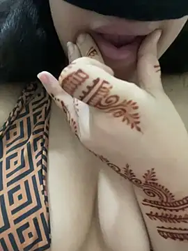 Saricol_sexy1_squirt